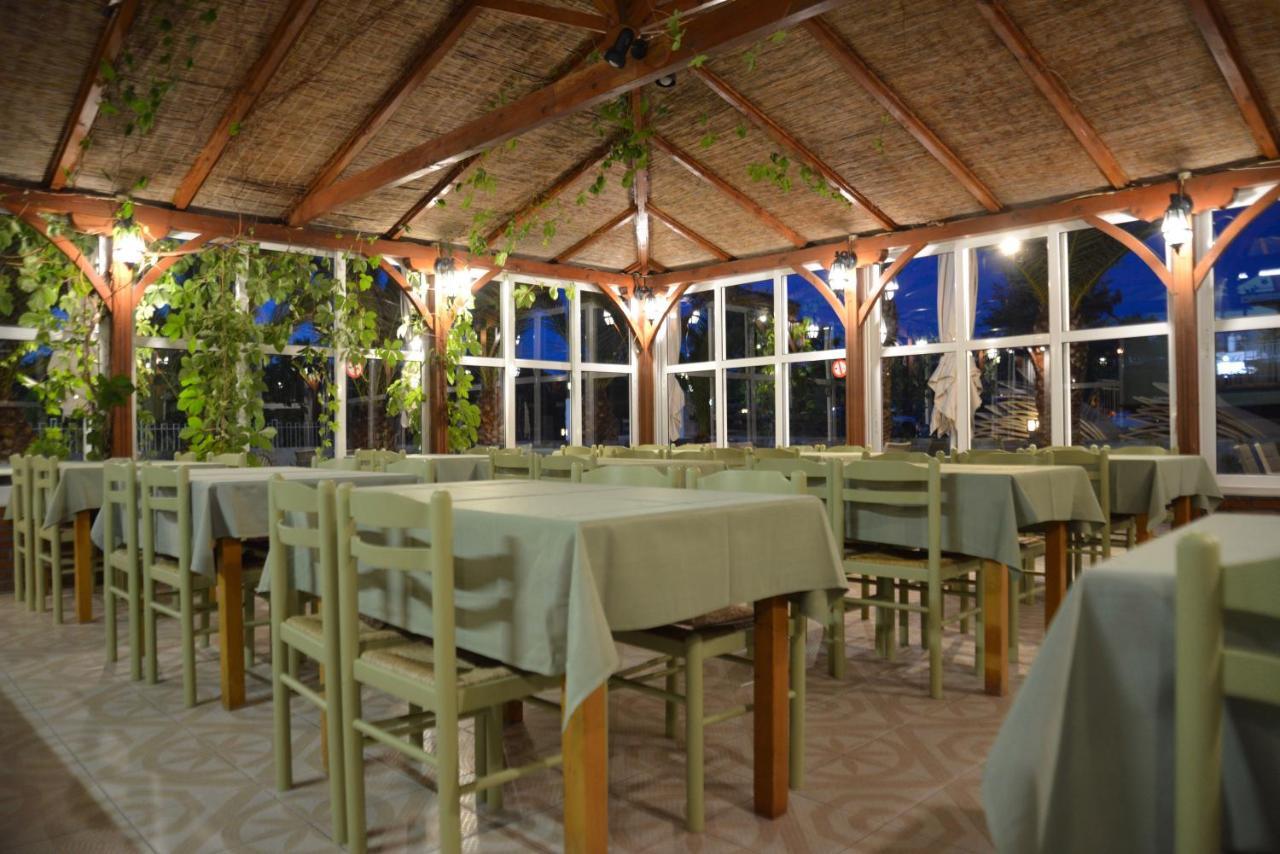 Olympion Beach Hotel Gerakini Ngoại thất bức ảnh